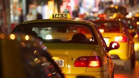 İ­s­t­a­n­b­u­l­­d­a­ ­T­a­k­s­i­ ­P­l­a­k­a­ ­Ü­c­r­e­t­i­ ­B­e­l­l­i­ ­O­l­d­u­:­ ­2­.­6­ ­M­i­l­y­o­n­ ­T­L­­y­e­ ­F­ı­r­l­a­d­ı­!­